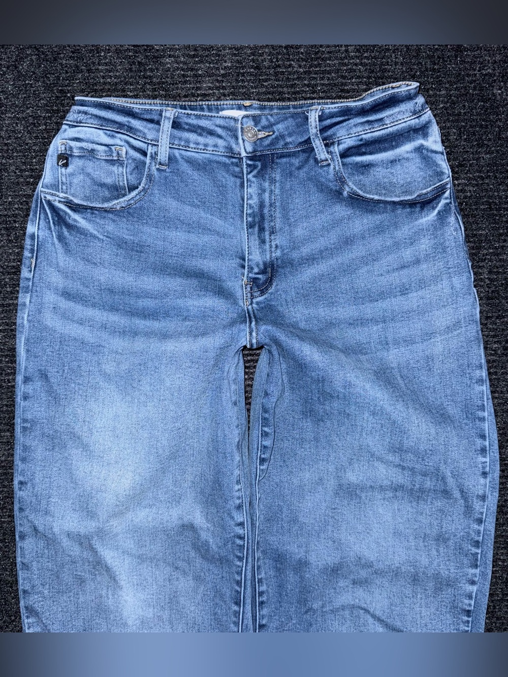 KanCan Essentials Grace High Rise Slim Barrel Leg Jeans Womens Sz 9 / 28 Relaxed - Picture 3 of 7